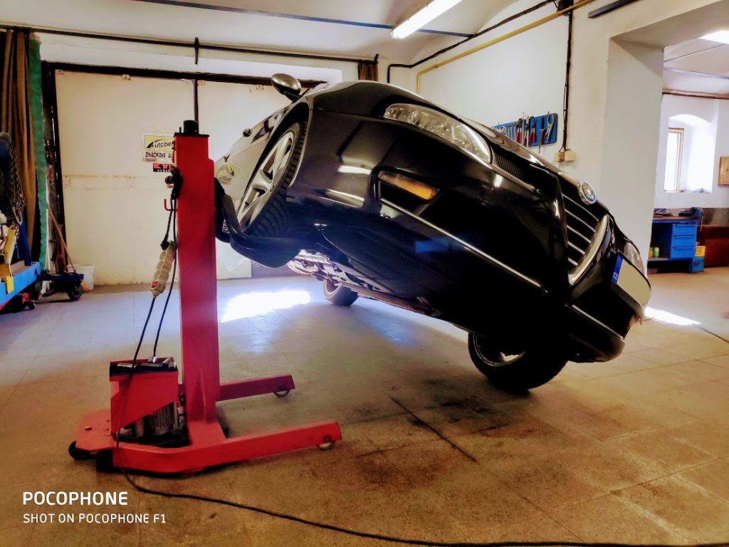 Autoservis — fotografie 3