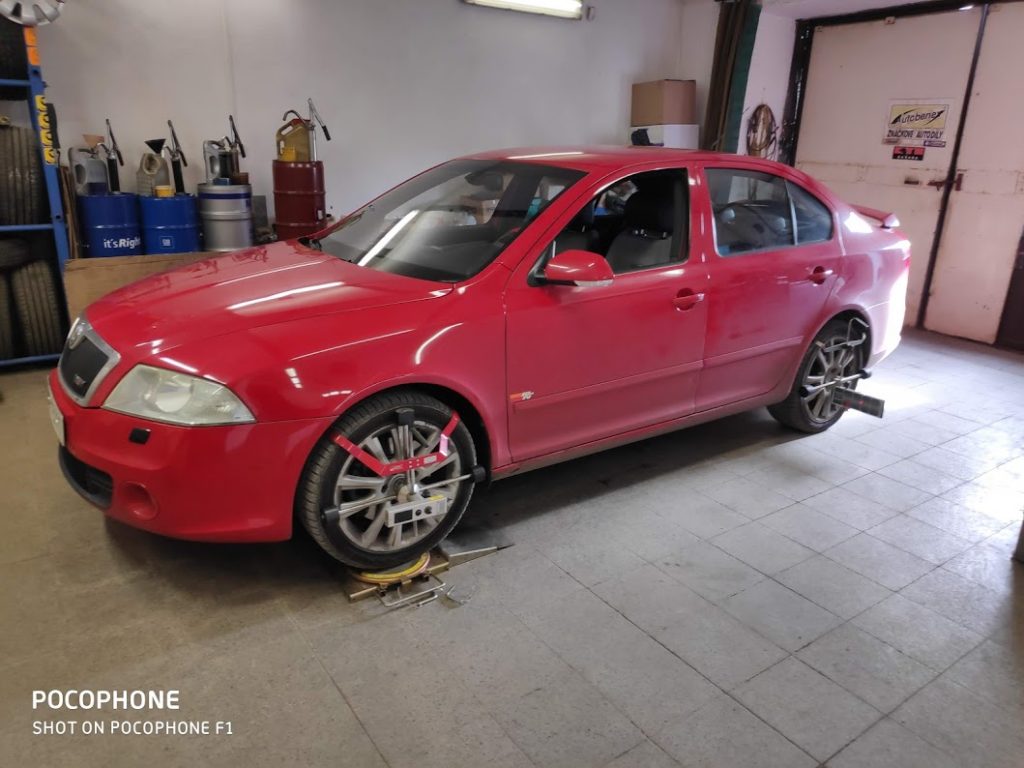 Autoservis — fotografie 5
